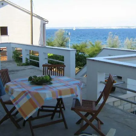 Apartment Sara Kali
